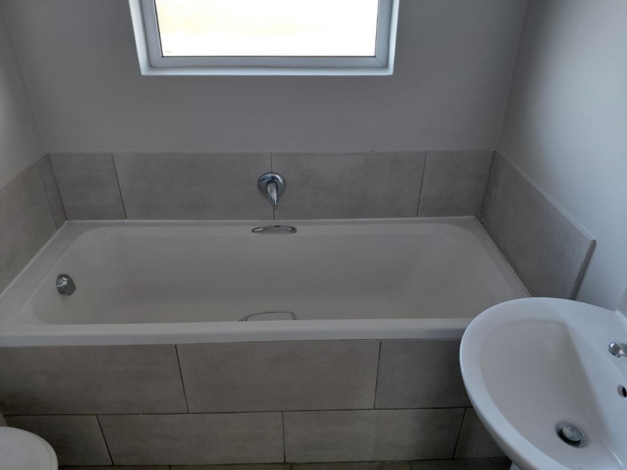2 Bedroom Property for Sale in Haasendal Western Cape